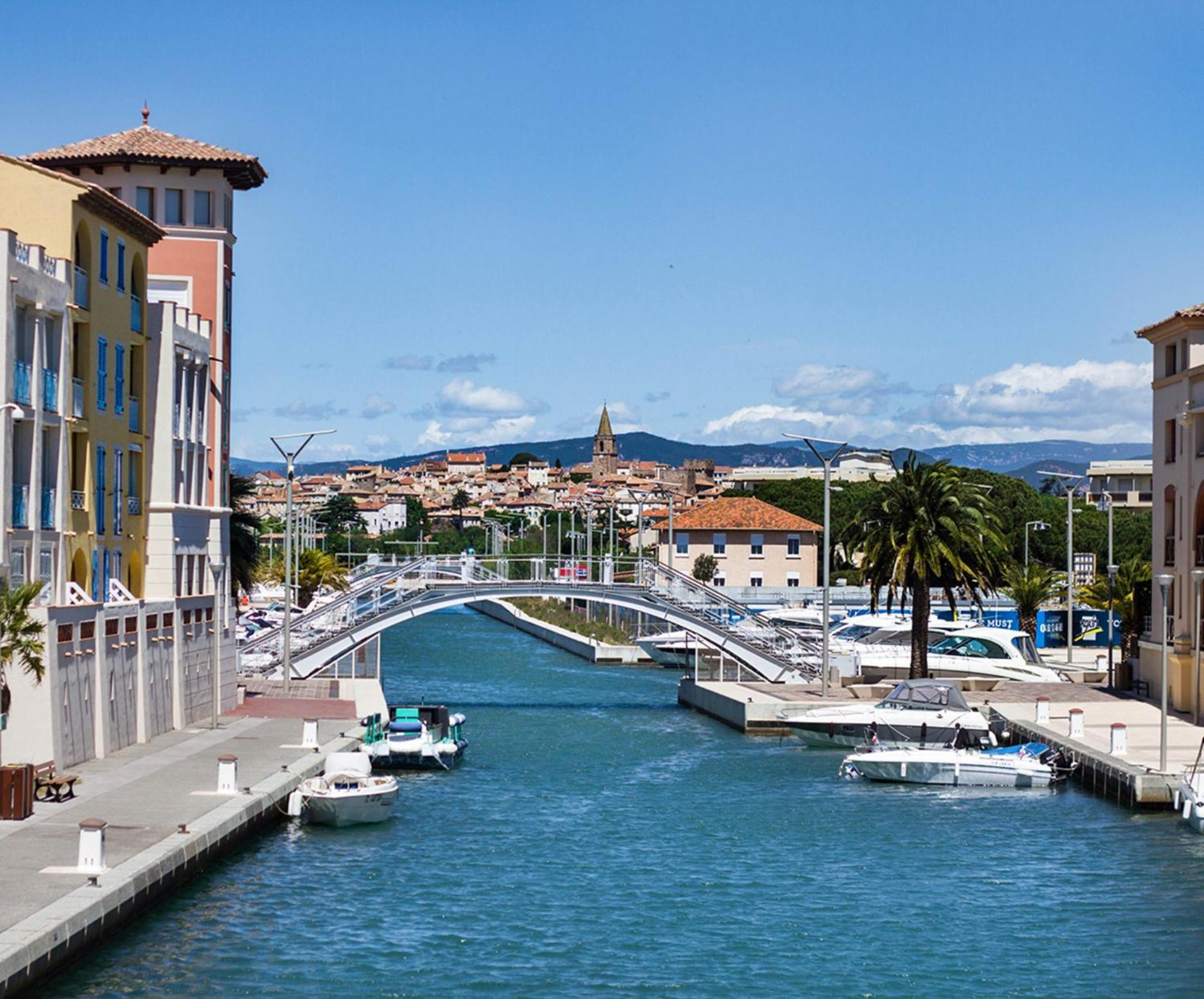 - Base Nature * Frejus